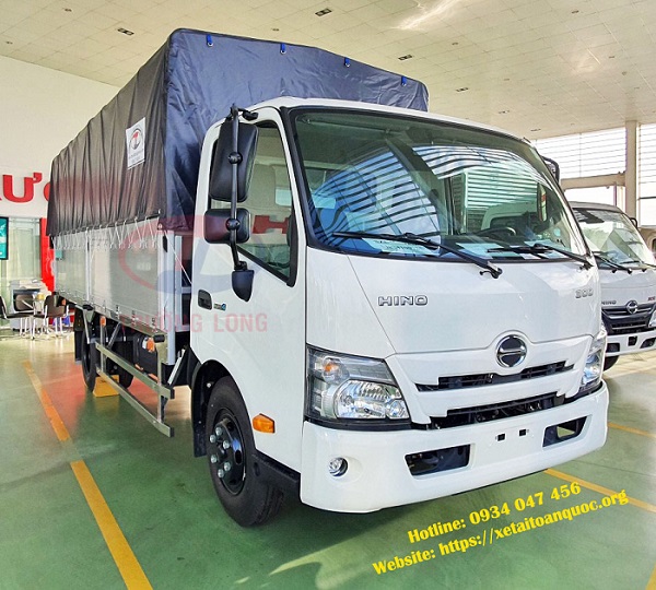 Xe tải Hino 4t5 – 5 tấn thùng mui bạt – XZU730L 300 Seires